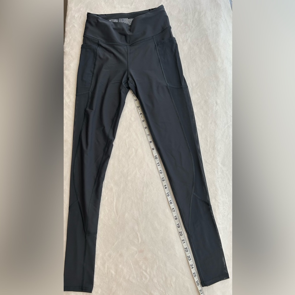 Victoria Secret Sport Leggings- Size XS- grey